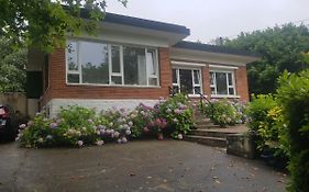 Casa Con Amplio Jardin Cerca De San Sebastian